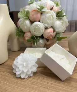Lotus Mum Beyaz Kutu -1