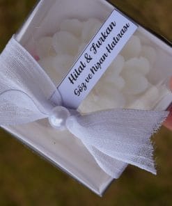 Alternative view of Lotus Mum Beyaz Kutu -2