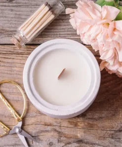 Dekoratif ve Süslemesiz Mumlar